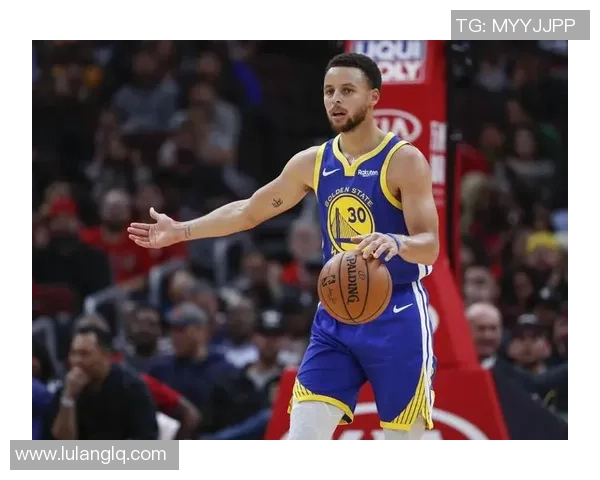 足球场上的极致过人技巧：球星如何凭借独特手法突破防线